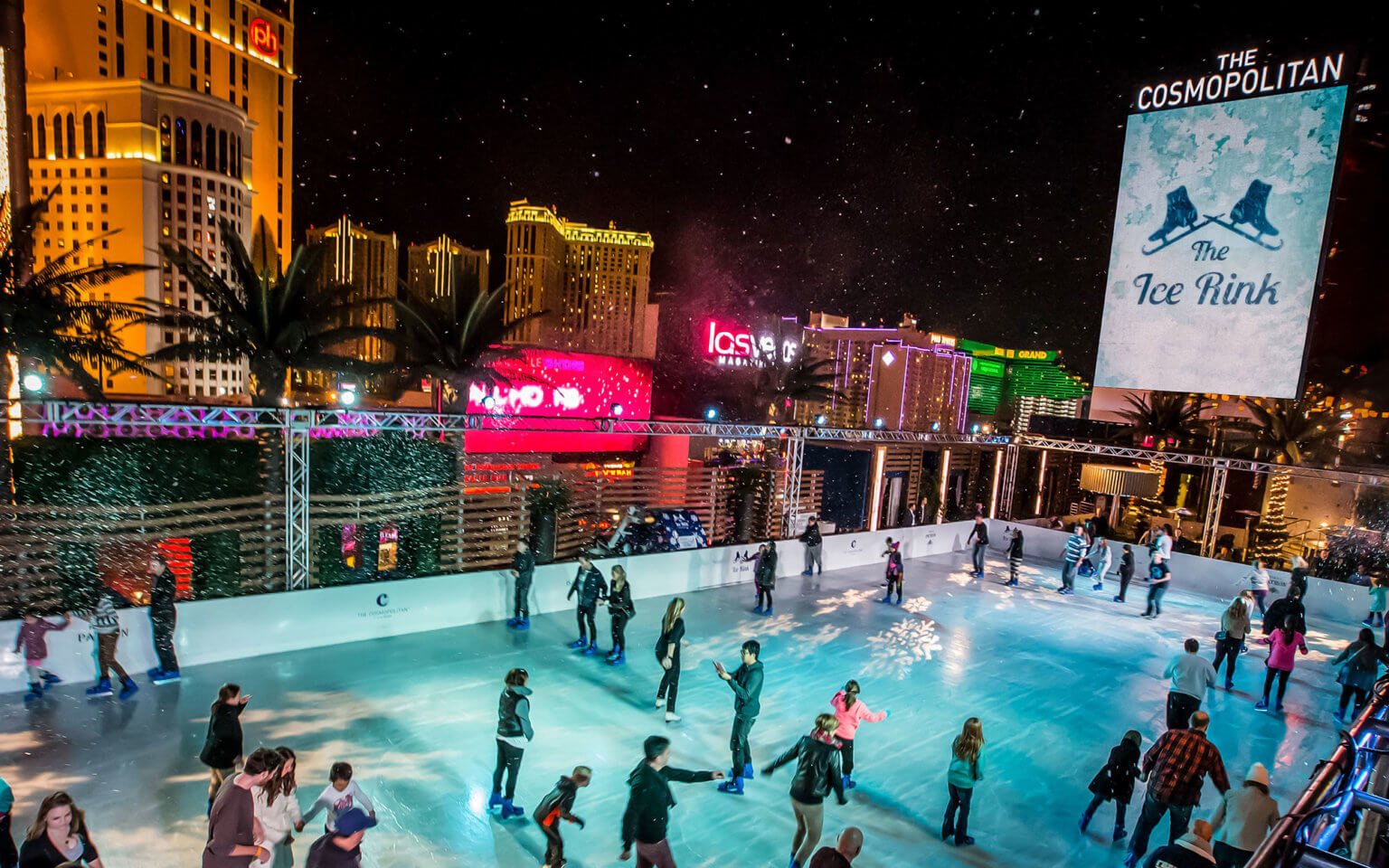 Enjoy The Best Cheap Holiday Attractions In Las Vegas WinMeNot