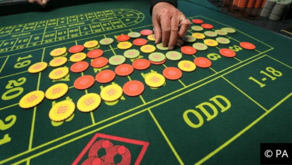 easy gambling games at home